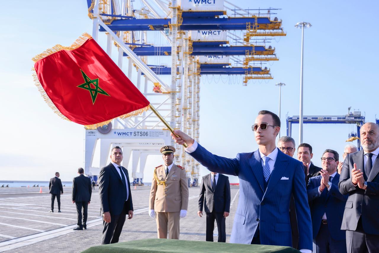 Nador West Med : le Prince Héritier lance les opérations du premier terminal à conteneurs